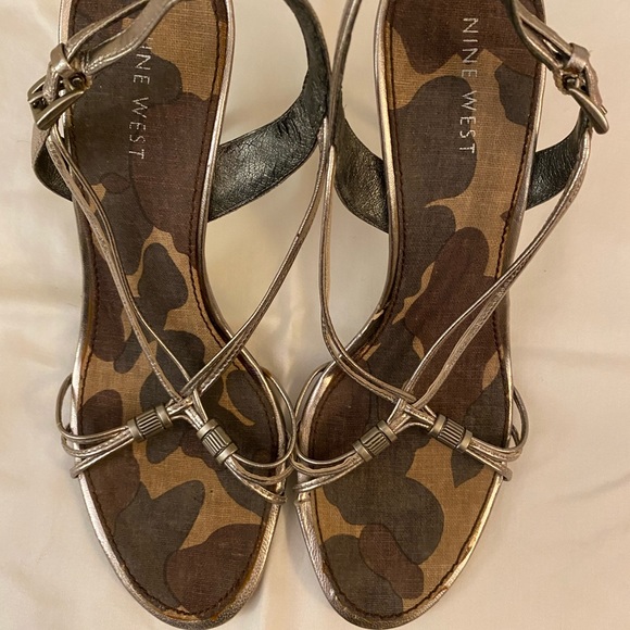 Nine West High Heels with Army Pattern - Picture 4 of 8